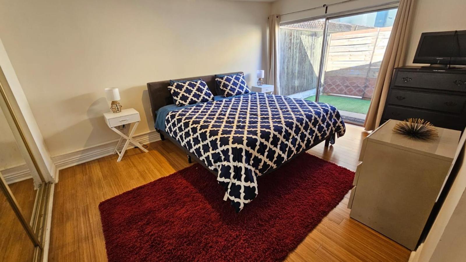 Prime Location 1bd 1bath * Los Angeles
